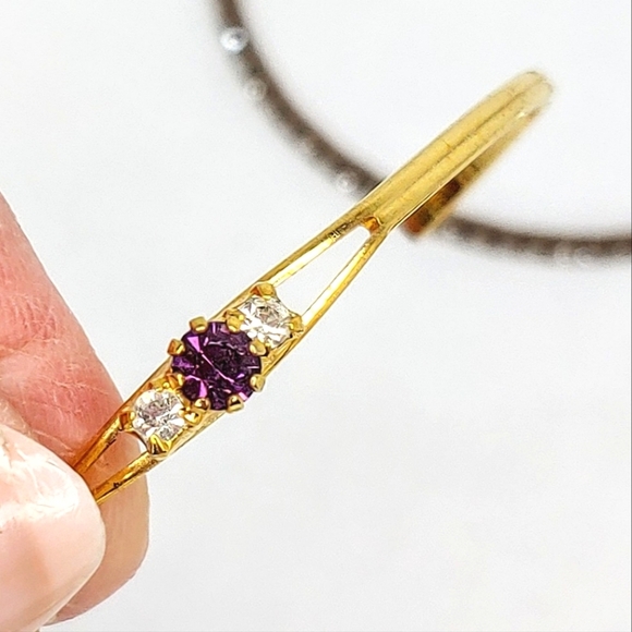 Set of 11 pieces petite sized jewelry. - Picture 7 of 10